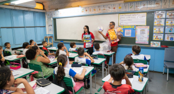 Goiás Social e OVG mobilizam escolas públicas para a tradicional distribuição de brinquedos do Natal do Bem